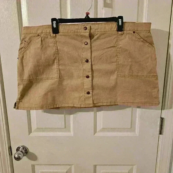 Abercrombie and Fitch 2000's  Y2K Utility Micro Mini Skirt NWT Size XL - Picture 1 of 5